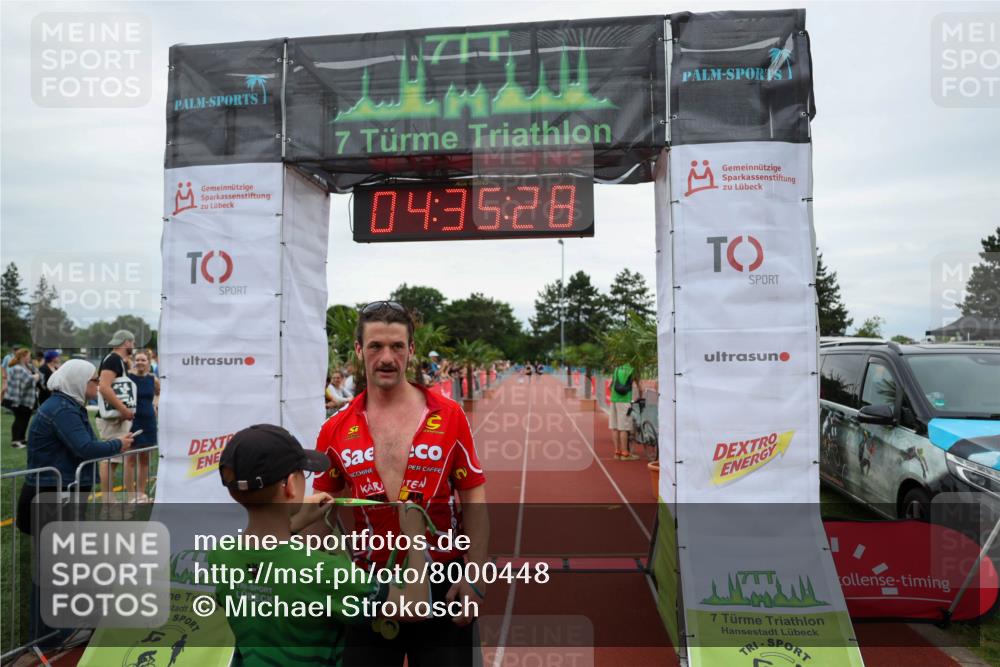 15.06.2025 - 7 Türme Triathlon Michael Strokosch http://msf.ph/oto/8000448 15.06.2025 14:35:27 Ziel 582 meine-sportfotos.de