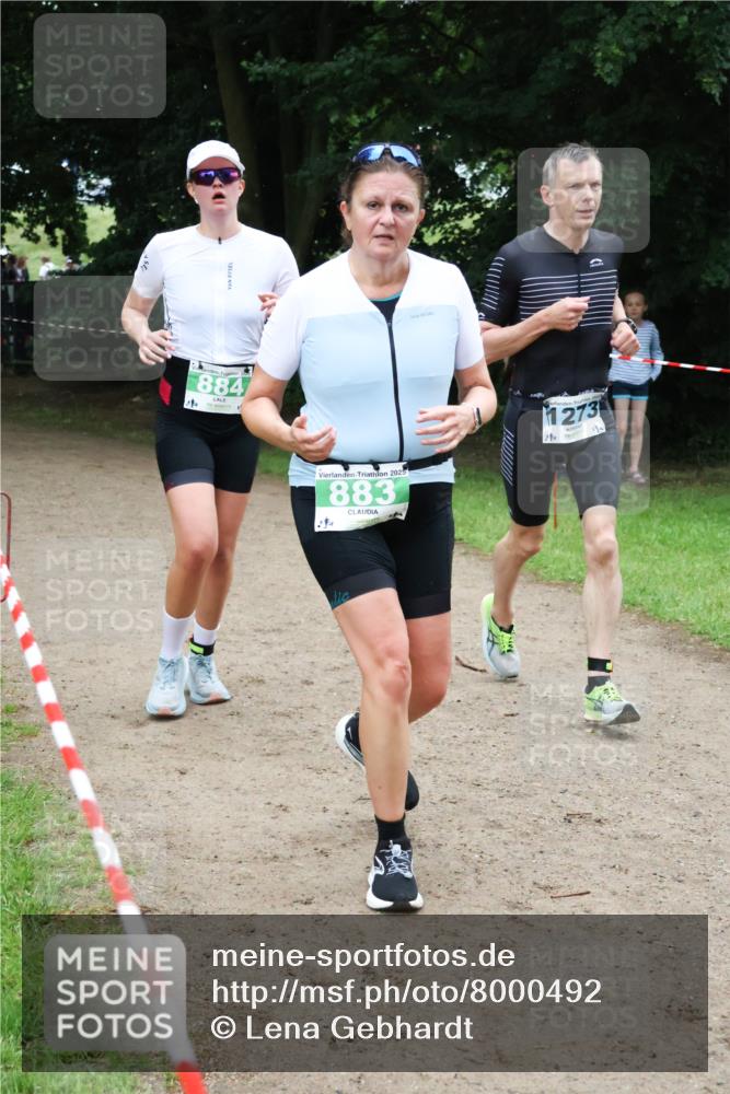 21.06.2025 - 27. Vierlanden-Triathlon Lena Gebhardt http://msf.ph/oto/8000492 15.06.2025 14:02:28 Laufen 884, 883, 1273 meine-sportfotos.de