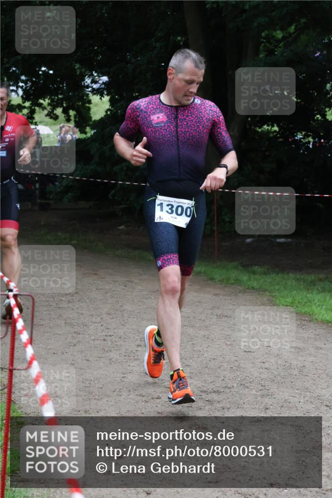 21.06.2025 - 27. Vierlanden-Triathlon Lena Gebhardt http://msf.ph/oto/8000531 15.06.2025 14:02:47 Laufen 101, 2025, 1300 meine-sportfotos.de