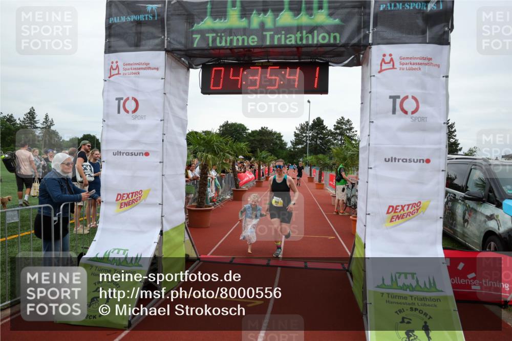 15.06.2025 - 7 Türme Triathlon Michael Strokosch http://msf.ph/oto/8000556 15.06.2025 14:35:41 Ziel 675, 864 meine-sportfotos.de