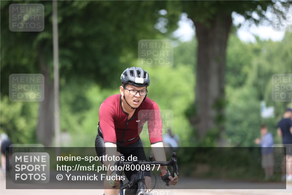 15.06.2025 - 7 Türme Triathlon Yannick Fuchs http://msf.ph/oto/8000877 15.06.2025 13:14:56 Radfahren 289, 297, 732, 925 meine-sportfotos.de