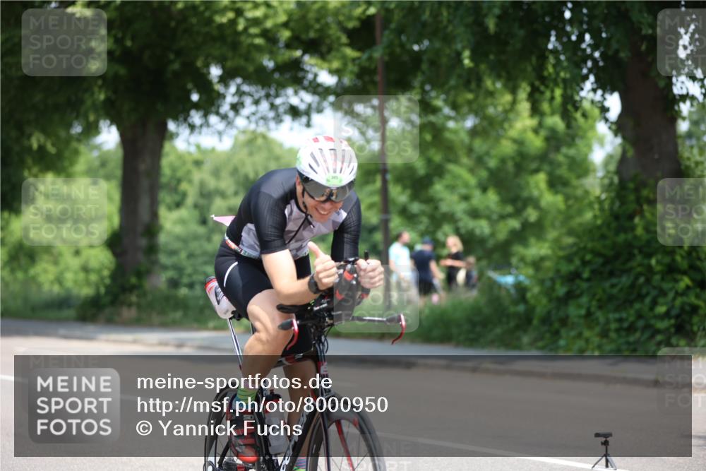 15.06.2025 - 7 Türme Triathlon Yannick Fuchs http://msf.ph/oto/8000950 15.06.2025 12:26:08 Radfahren 341, 665 meine-sportfotos.de