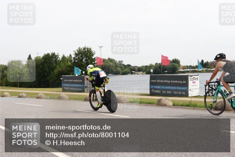 15.06.2025 - 27. Vierlanden-Triathlon H.Heesch http://msf.ph/oto/8001104 15.06.2025 10:28:05 Radfahren 73, 94, 217, 485 meine-sportfotos.de