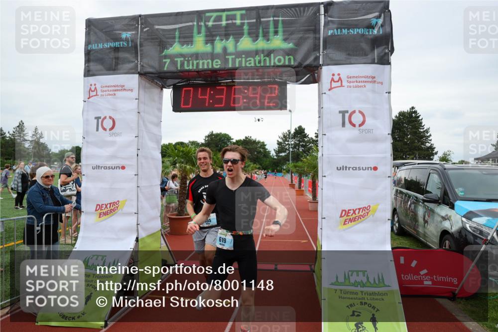 15.06.2025 - 7 Türme Triathlon Michael Strokosch http://msf.ph/oto/8001148 15.06.2025 14:36:42 Ziel 382, 555, 619 meine-sportfotos.de