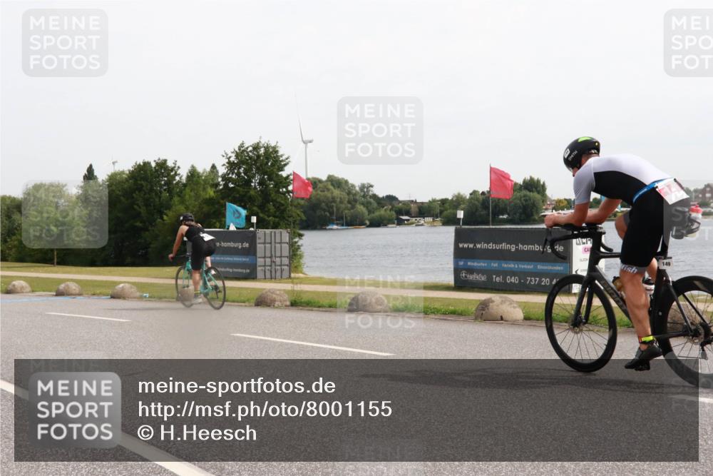 15.06.2025 - 27. Vierlanden-Triathlon H.Heesch http://msf.ph/oto/8001155 15.06.2025 10:28:06 Radfahren 94, 217, 485, 550 meine-sportfotos.de