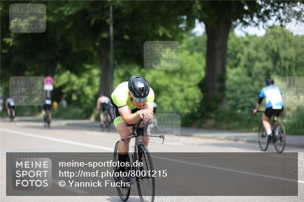 15.06.2025 - 7 Türme Triathlon Yannick Fuchs http://msf.ph/oto/8001215 15.06.2025 12:26:40 Radfahren 244, 270, 473, 580, 592 meine-sportfotos.de