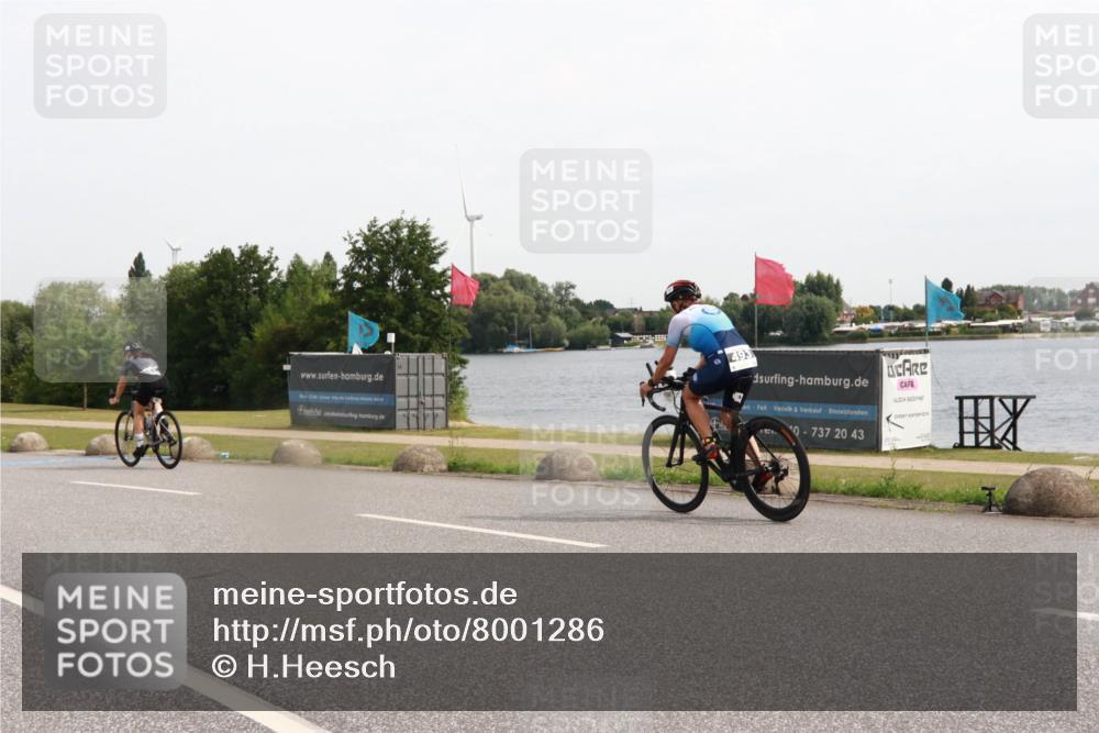 15.06.2025 - 27. Vierlanden-Triathlon H.Heesch http://msf.ph/oto/8001286 15.06.2025 10:28:08 Radfahren 94, 149, 217, 550 meine-sportfotos.de
