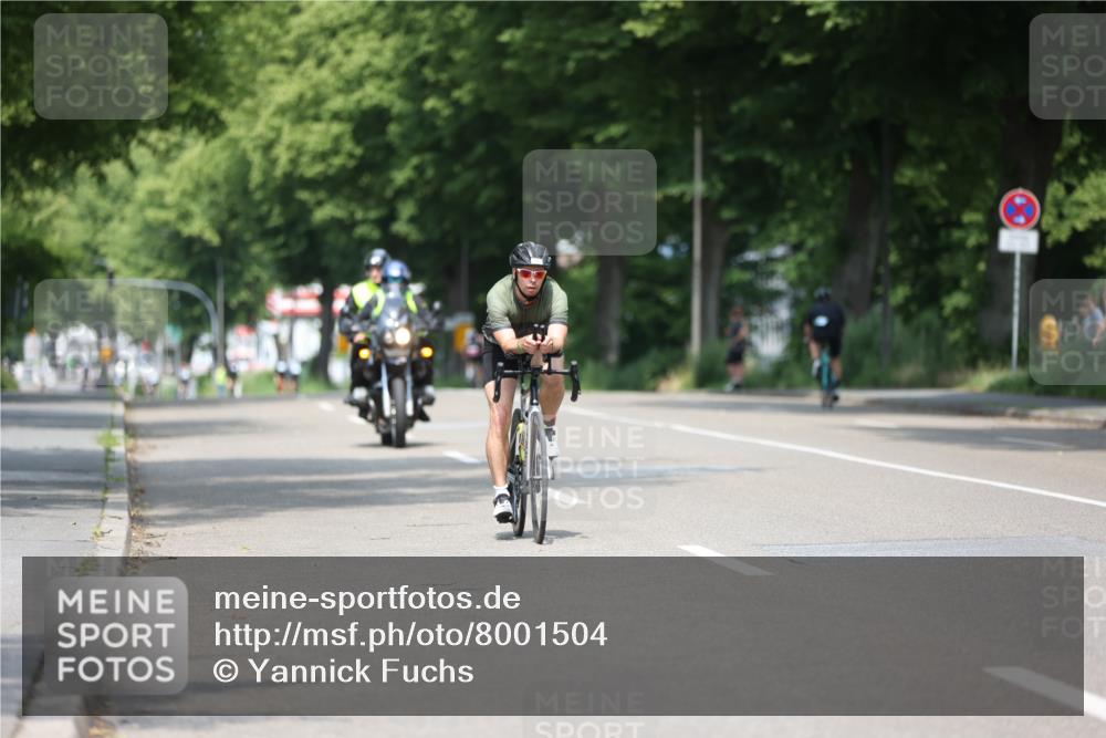 15.06.2025 - 7 Türme Triathlon Yannick Fuchs http://msf.ph/oto/8001504 15.06.2025 12:27:13 Radfahren 264, 422, 440 meine-sportfotos.de