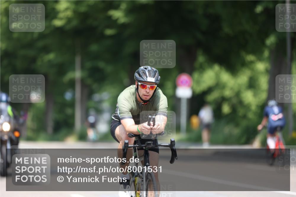 15.06.2025 - 7 Türme Triathlon Yannick Fuchs http://msf.ph/oto/8001531 15.06.2025 12:27:14 Radfahren 264, 422, 440 meine-sportfotos.de
