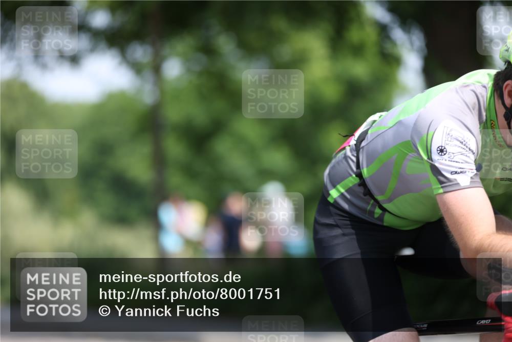 15.06.2025 - 7 Türme Triathlon Yannick Fuchs http://msf.ph/oto/8001751 15.06.2025 12:29:05 Radfahren 353 meine-sportfotos.de