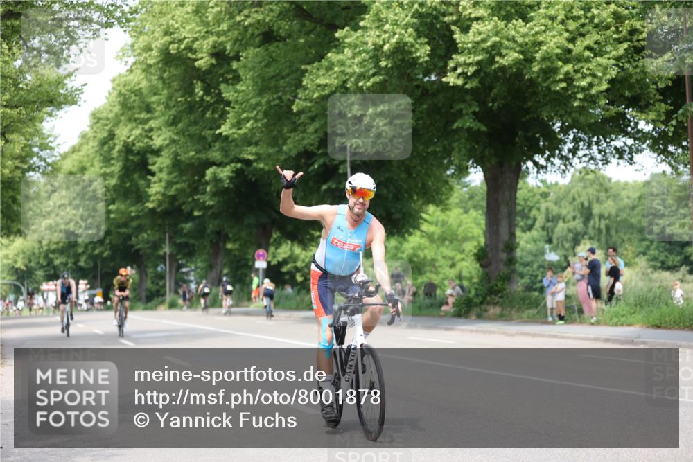 15.06.2025 - 7 Türme Triathlon Yannick Fuchs http://msf.ph/oto/8001878 15.06.2025 13:15:59 Radfahren 213, 236, 258, 326, 368, 418, 487, 565, 645, 781, 903 meine-sportfotos.de