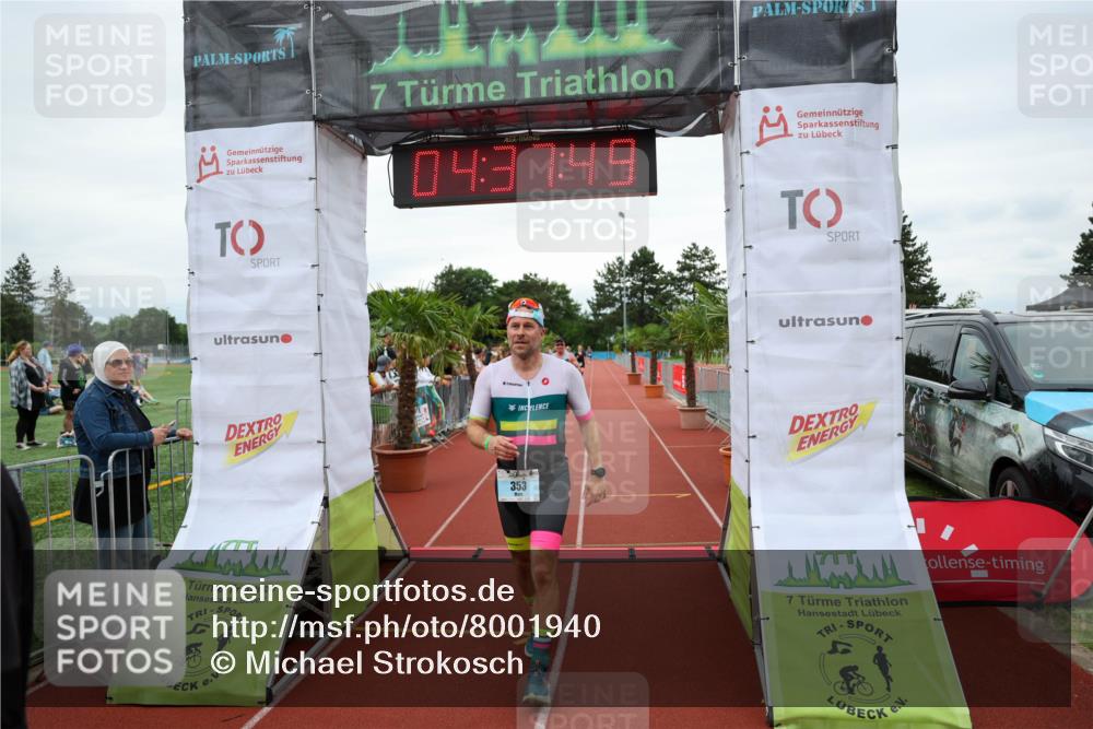 15.06.2025 - 7 Türme Triathlon Michael Strokosch http://msf.ph/oto/8001940 15.06.2025 14:37:49 Ziel 353, 440, 1170 meine-sportfotos.de