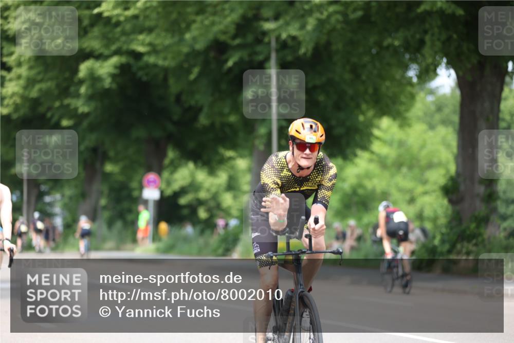 15.06.2025 - 7 Türme Triathlon Yannick Fuchs http://msf.ph/oto/8002010 15.06.2025 13:16:01 Radfahren 213, 236, 258, 326, 368, 418, 487, 565, 645, 781, 903, 905 meine-sportfotos.de