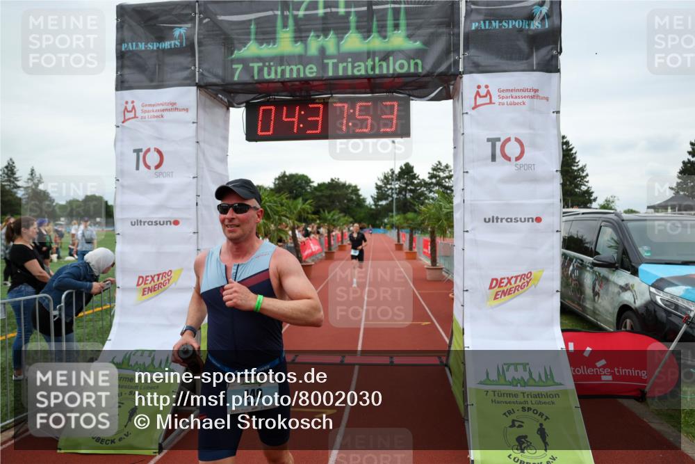 15.06.2025 - 7 Türme Triathlon Michael Strokosch http://msf.ph/oto/8002030 15.06.2025 14:37:53 Ziel 353, 440, 662, 1170 meine-sportfotos.de