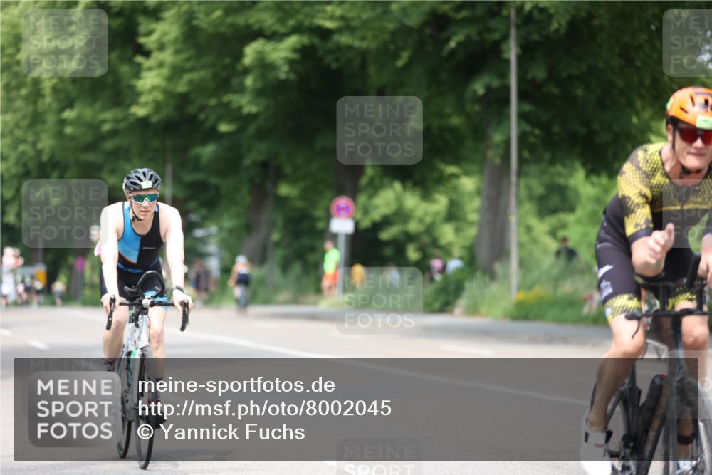 15.06.2025 - 7 Türme Triathlon Yannick Fuchs http://msf.ph/oto/8002045 15.06.2025 13:16:01 Radfahren 213, 236, 258, 326, 368, 418, 487, 565, 645, 781, 903, 905 meine-sportfotos.de