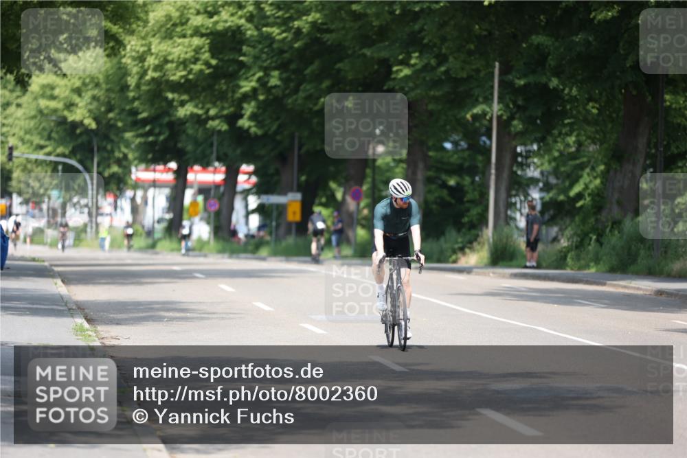 15.06.2025 - 7 Türme Triathlon Yannick Fuchs http://msf.ph/oto/8002360 15.06.2025 12:29:57 Radfahren 457 meine-sportfotos.de
