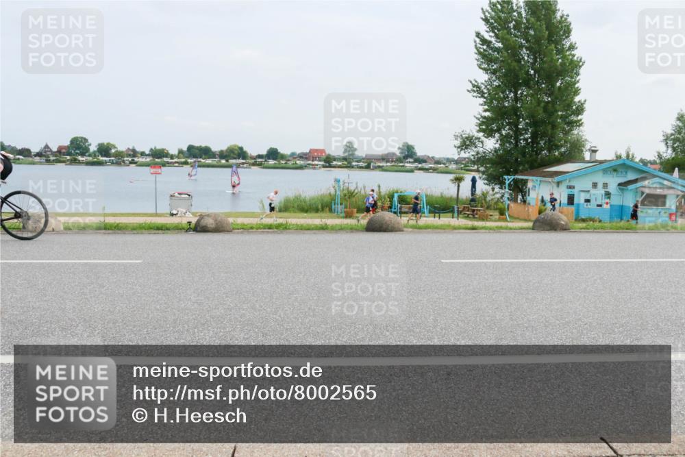 21.06.2025 - 27. Vierlanden-Triathlon H.Heesch http://msf.ph/oto/8002565 15.06.2025 12:41:38 Radfahren 671, 908, 1089, 1090, 1091, 1092 meine-sportfotos.de