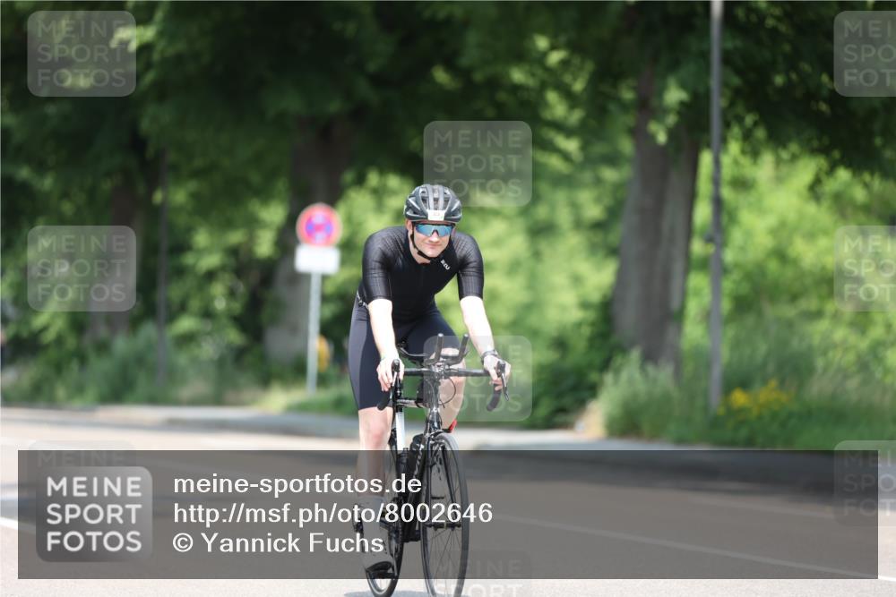 15.06.2025 - 7 Türme Triathlon Yannick Fuchs http://msf.ph/oto/8002646 15.06.2025 12:30:13 Radfahren 218, 303, 582 meine-sportfotos.de