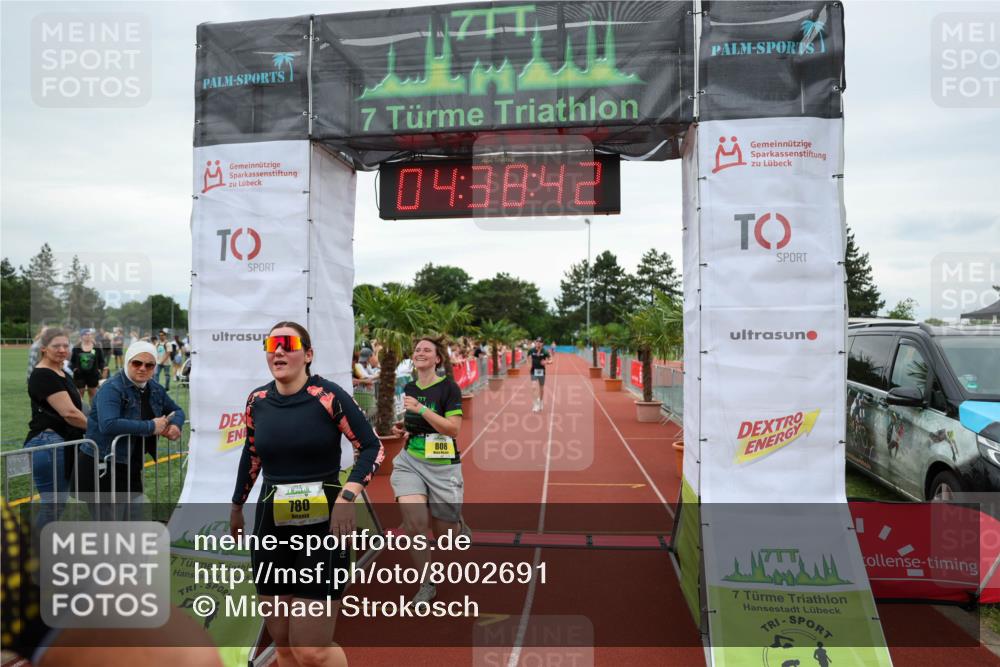 15.06.2025 - 7 Türme Triathlon Michael Strokosch http://msf.ph/oto/8002691 15.06.2025 14:38:42 Ziel 432, 441, 564, 780, 808 meine-sportfotos.de