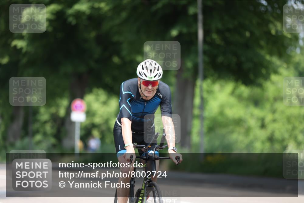 15.06.2025 - 7 Türme Triathlon Yannick Fuchs http://msf.ph/oto/8002724 15.06.2025 12:30:15 Radfahren 218, 303, 582 meine-sportfotos.de