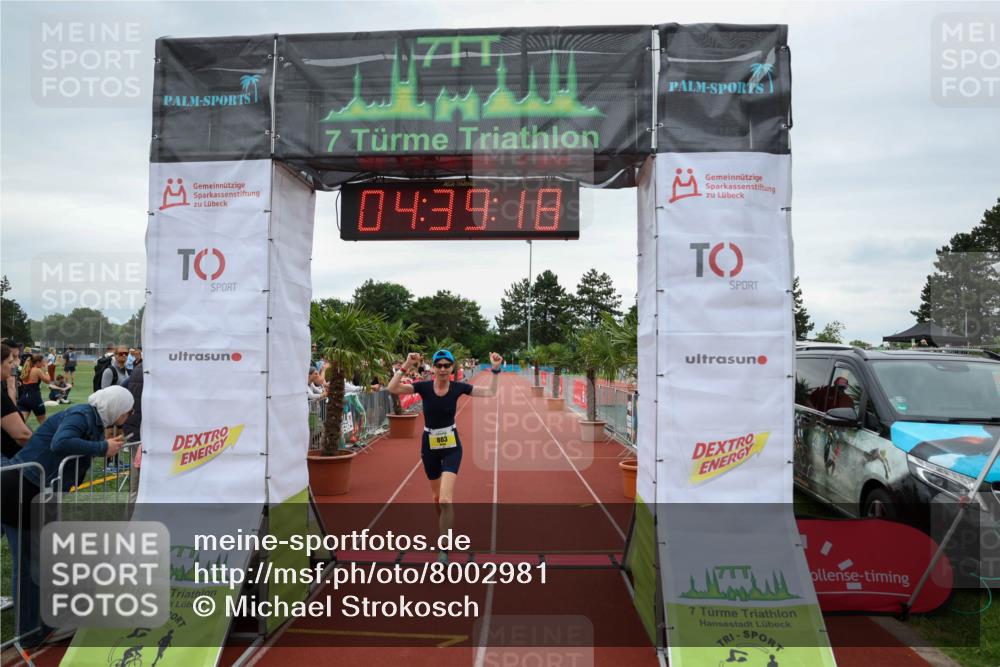 15.06.2025 - 7 Türme Triathlon Michael Strokosch http://msf.ph/oto/8002981 15.06.2025 14:39:18 Ziel 803 meine-sportfotos.de