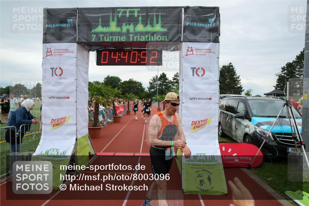 15.06.2025 - 7 Türme Triathlon Michael Strokosch http://msf.ph/oto/8003096 15.06.2025 14:40:52 Ziel 415, 487, 641 meine-sportfotos.de