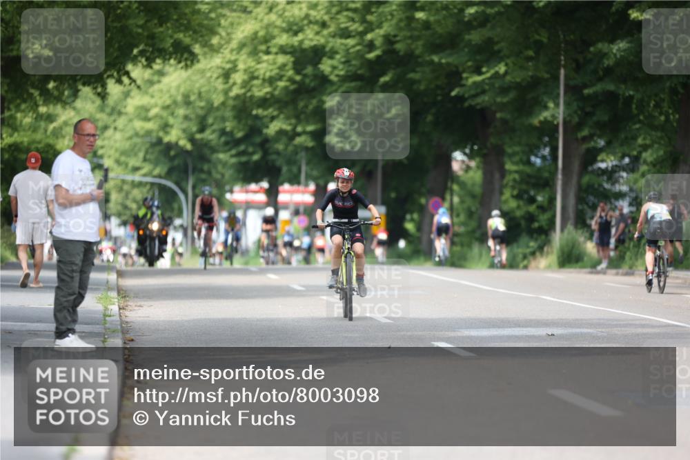 15.06.2025 - 7 Türme Triathlon Yannick Fuchs http://msf.ph/oto/8003098 15.06.2025 13:16:45 Radfahren 401, 535, 576, 737, 748, 830, 970 meine-sportfotos.de