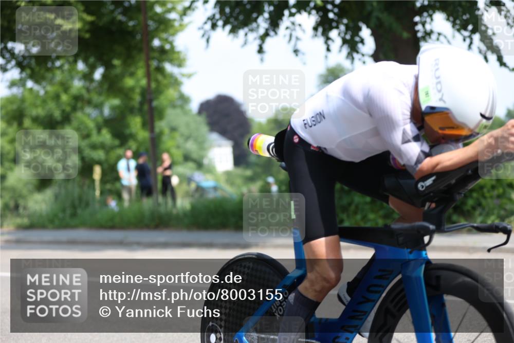 15.06.2025 - 7 Türme Triathlon Yannick Fuchs http://msf.ph/oto/8003155 15.06.2025 12:32:27 Radfahren 200, 282, 286 meine-sportfotos.de