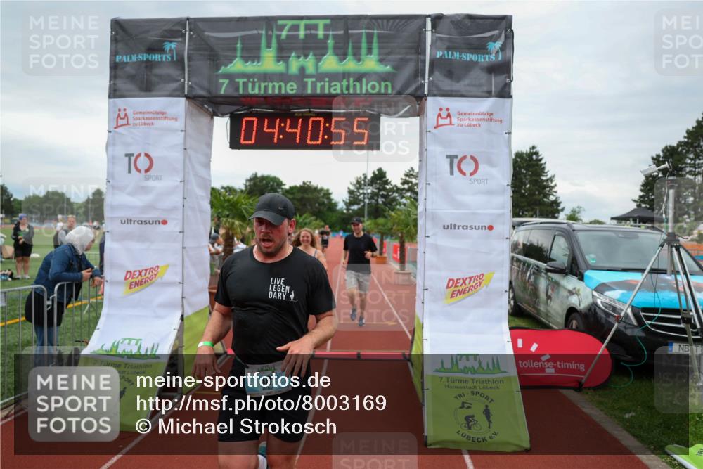 15.06.2025 - 7 Türme Triathlon Michael Strokosch http://msf.ph/oto/8003169 15.06.2025 14:40:54 Ziel 415, 487, 641 meine-sportfotos.de