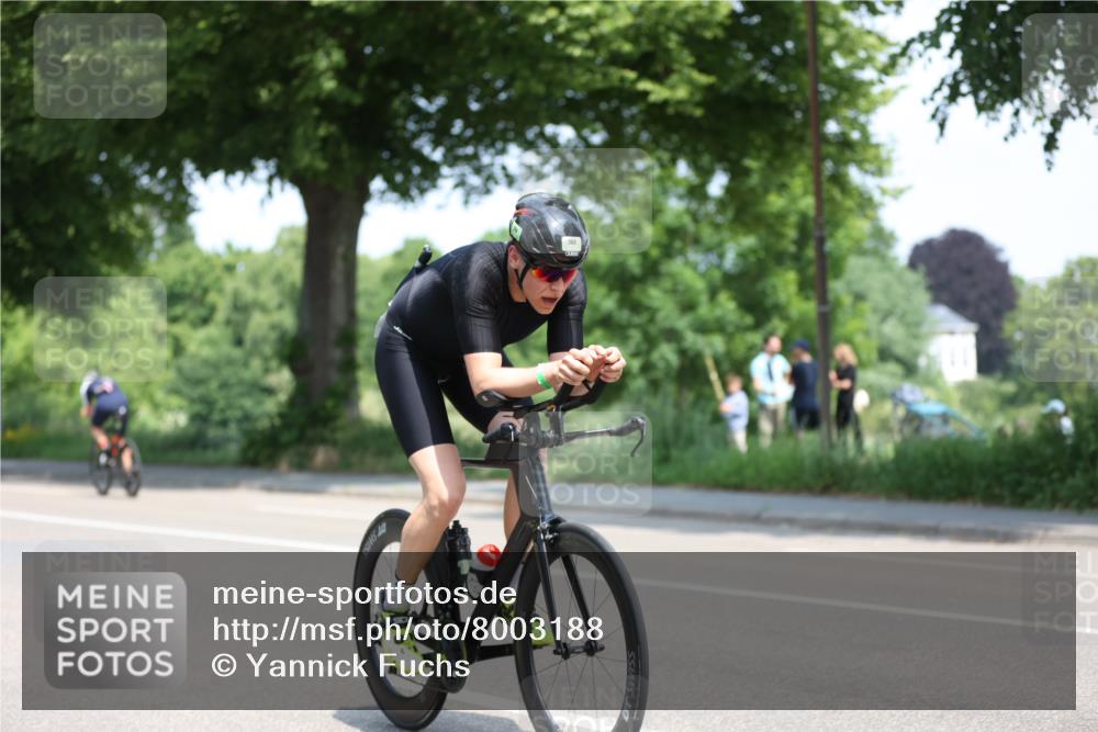 15.06.2025 - 7 Türme Triathlon Yannick Fuchs http://msf.ph/oto/8003188 15.06.2025 12:32:31 Radfahren 200 meine-sportfotos.de
