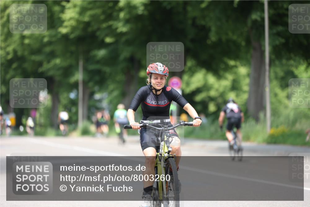 15.06.2025 - 7 Türme Triathlon Yannick Fuchs http://msf.ph/oto/8003260 15.06.2025 13:16:48 Radfahren 291, 336, 337, 401, 533, 737, 748, 830, 970 meine-sportfotos.de