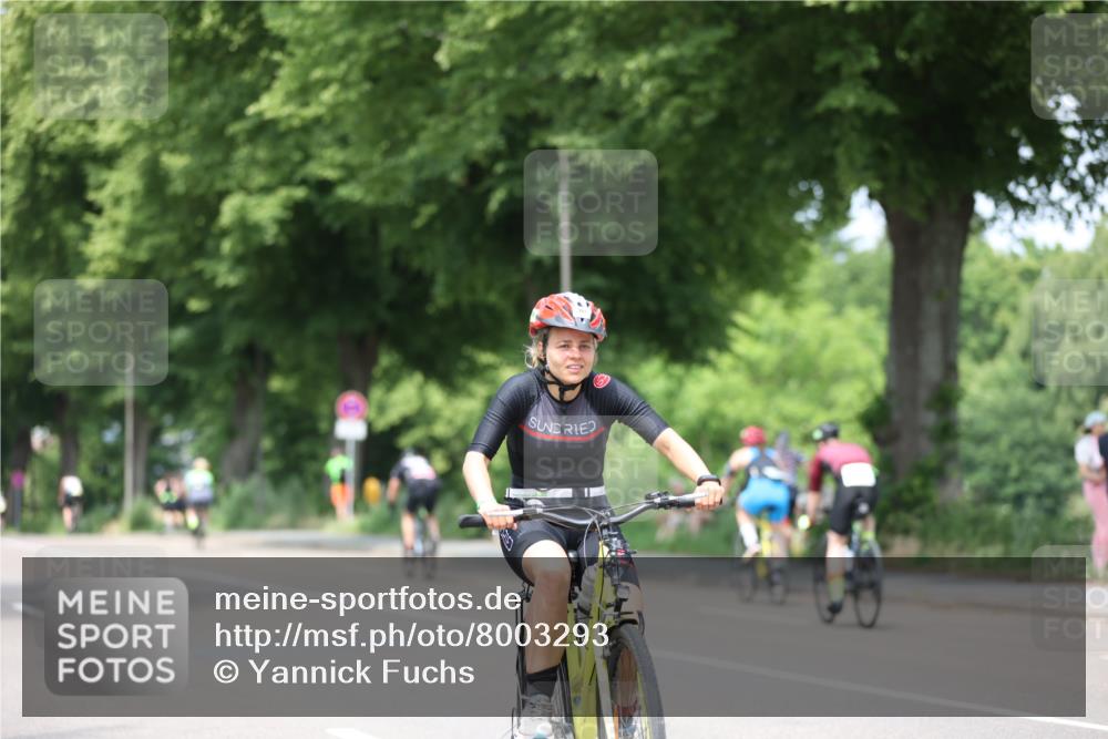 15.06.2025 - 7 Türme Triathlon Yannick Fuchs http://msf.ph/oto/8003293 15.06.2025 13:16:49 Radfahren 291, 336, 337, 401, 533, 737, 748, 830 meine-sportfotos.de