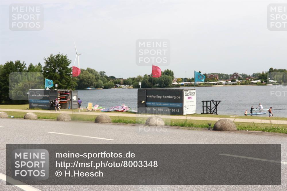 21.06.2025 - 27. Vierlanden-Triathlon H.Heesch http://msf.ph/oto/8003348 15.06.2025 11:48:02 Radfahren  meine-sportfotos.de