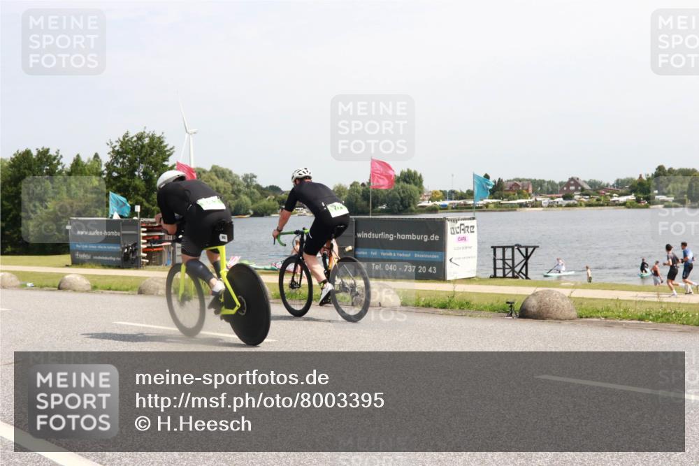 21.06.2025 - 27. Vierlanden-Triathlon H.Heesch http://msf.ph/oto/8003395 15.06.2025 11:48:10 Radfahren  meine-sportfotos.de