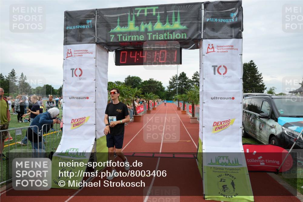 15.06.2025 - 7 Türme Triathlon Michael Strokosch http://msf.ph/oto/8003406 15.06.2025 14:41:01 Ziel 415, 487, 596 meine-sportfotos.de