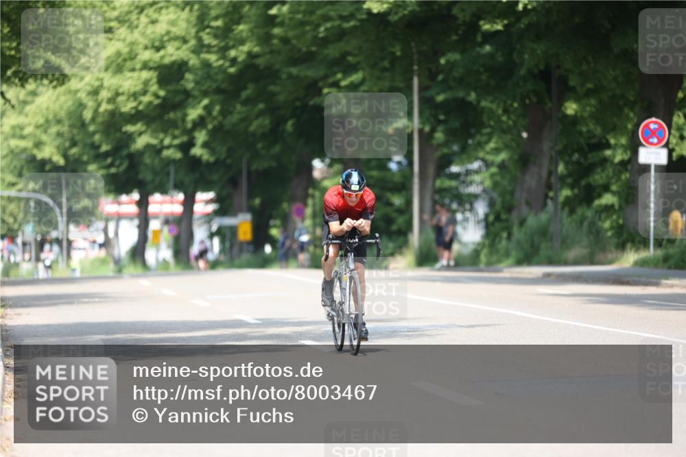 15.06.2025 - 7 Türme Triathlon Yannick Fuchs http://msf.ph/oto/8003467 15.06.2025 12:33:34 Radfahren  meine-sportfotos.de