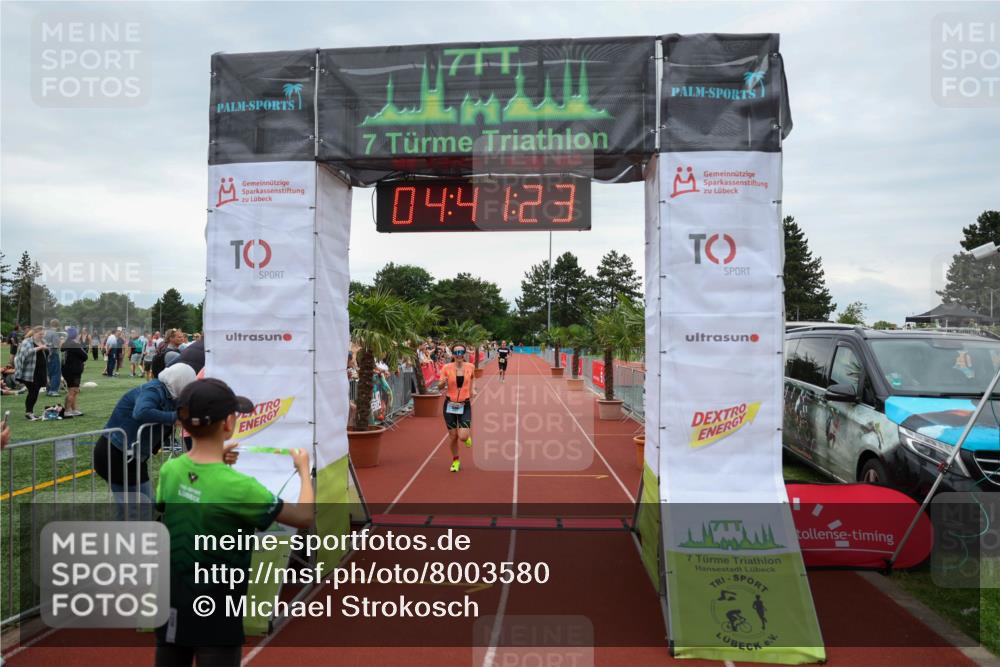 15.06.2025 - 7 Türme Triathlon Michael Strokosch http://msf.ph/oto/8003580 15.06.2025 14:41:23 Ziel 520, 625 meine-sportfotos.de