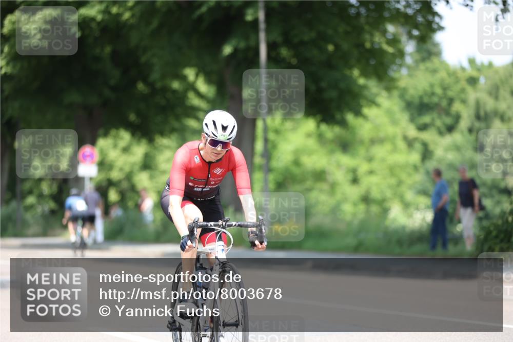 15.06.2025 - 7 Türme Triathlon Yannick Fuchs http://msf.ph/oto/8003678 15.06.2025 12:34:05 Radfahren 243, 553 meine-sportfotos.de