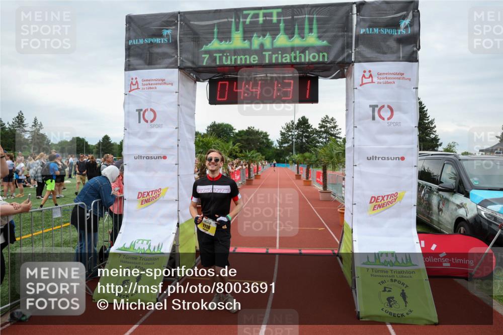 15.06.2025 - 7 Türme Triathlon Michael Strokosch http://msf.ph/oto/8003691 15.06.2025 14:41:30 Ziel 520, 1118 meine-sportfotos.de