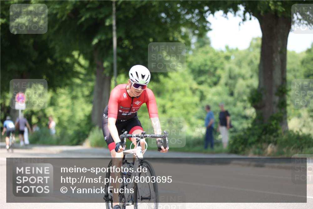 15.06.2025 - 7 Türme Triathlon Yannick Fuchs http://msf.ph/oto/8003695 15.06.2025 12:34:05 Radfahren 243, 553 meine-sportfotos.de