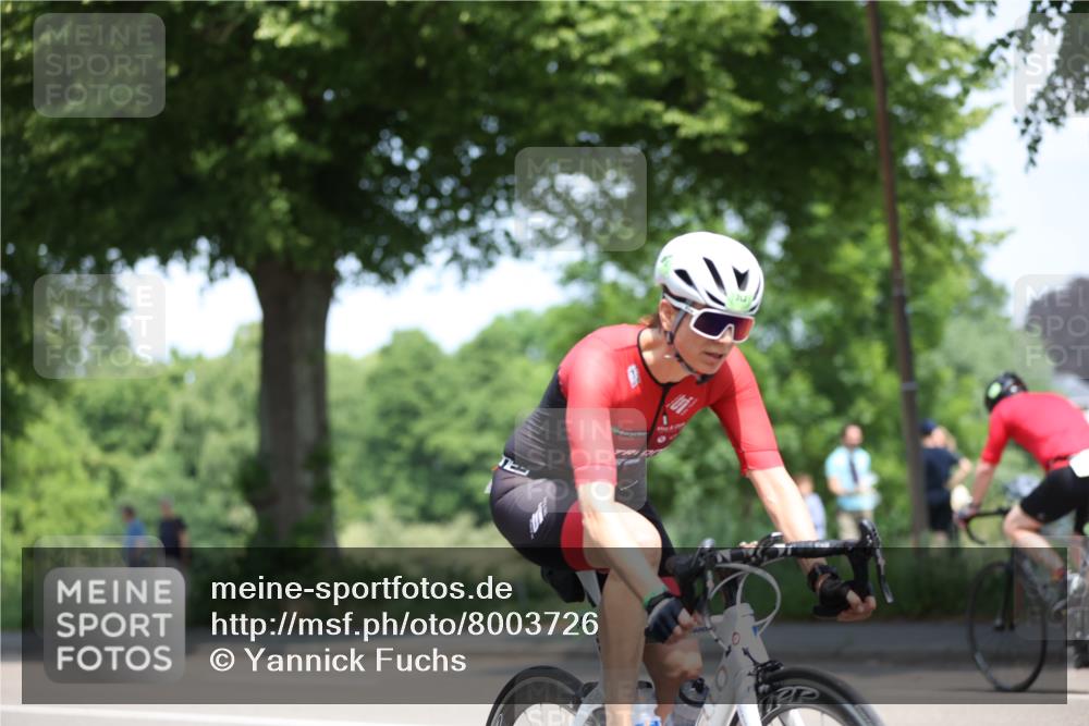 15.06.2025 - 7 Türme Triathlon Yannick Fuchs http://msf.ph/oto/8003726 15.06.2025 12:34:06 Radfahren 243 meine-sportfotos.de