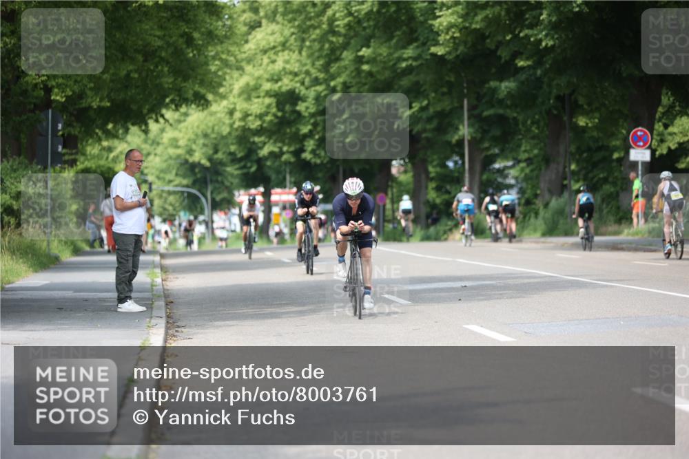 15.06.2025 - 7 Türme Triathlon Yannick Fuchs http://msf.ph/oto/8003761 15.06.2025 13:17:07 Radfahren 445, 563, 566, 893, 1039, 1062 meine-sportfotos.de