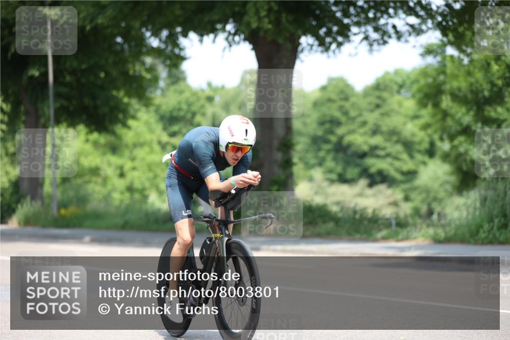 15.06.2025 - 7 Türme Triathlon Yannick Fuchs http://msf.ph/oto/8003801 15.06.2025 12:34:10 Radfahren 243 meine-sportfotos.de