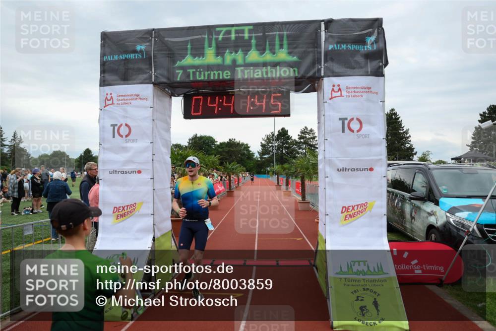 15.06.2025 - 7 Türme Triathlon Michael Strokosch http://msf.ph/oto/8003859 15.06.2025 14:41:45 Ziel 456 meine-sportfotos.de