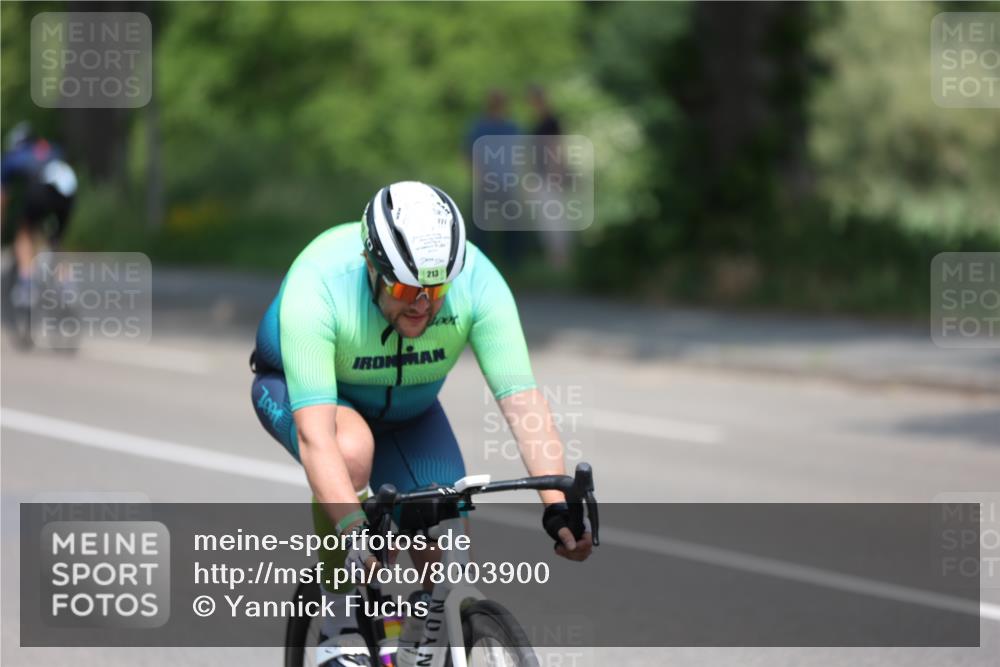 15.06.2025 - 7 Türme Triathlon Yannick Fuchs http://msf.ph/oto/8003900 15.06.2025 12:34:51 Radfahren 213, 338, 383 meine-sportfotos.de