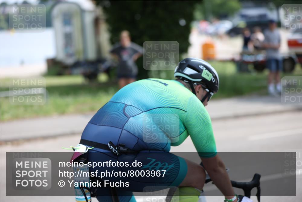 15.06.2025 - 7 Türme Triathlon Yannick Fuchs http://msf.ph/oto/8003967 15.06.2025 12:34:52 Radfahren 213, 338, 383 meine-sportfotos.de