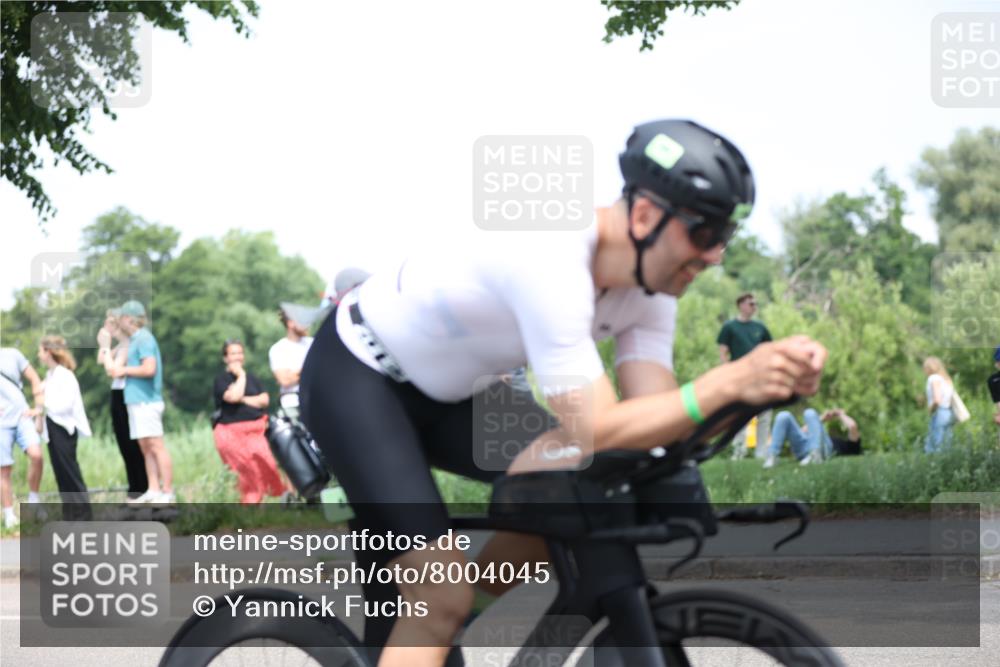 15.06.2025 - 7 Türme Triathlon Yannick Fuchs http://msf.ph/oto/8004045 15.06.2025 13:17:12 Radfahren 397, 445, 541, 566, 756, 893, 1039, 1062 meine-sportfotos.de