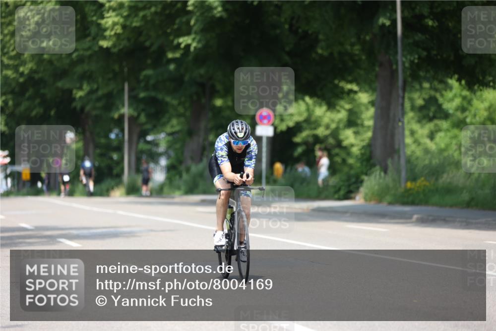 15.06.2025 - 7 Türme Triathlon Yannick Fuchs http://msf.ph/oto/8004169 15.06.2025 12:35:45 Radfahren 280, 522 meine-sportfotos.de
