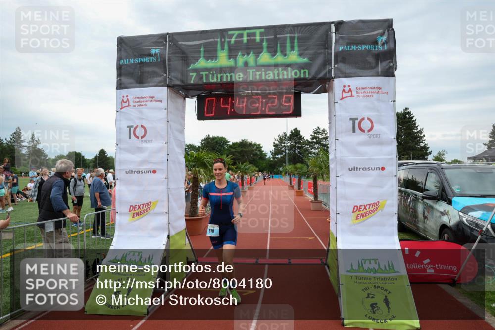 15.06.2025 - 7 Türme Triathlon Michael Strokosch http://msf.ph/oto/8004180 15.06.2025 14:43:29 Ziel 670 meine-sportfotos.de