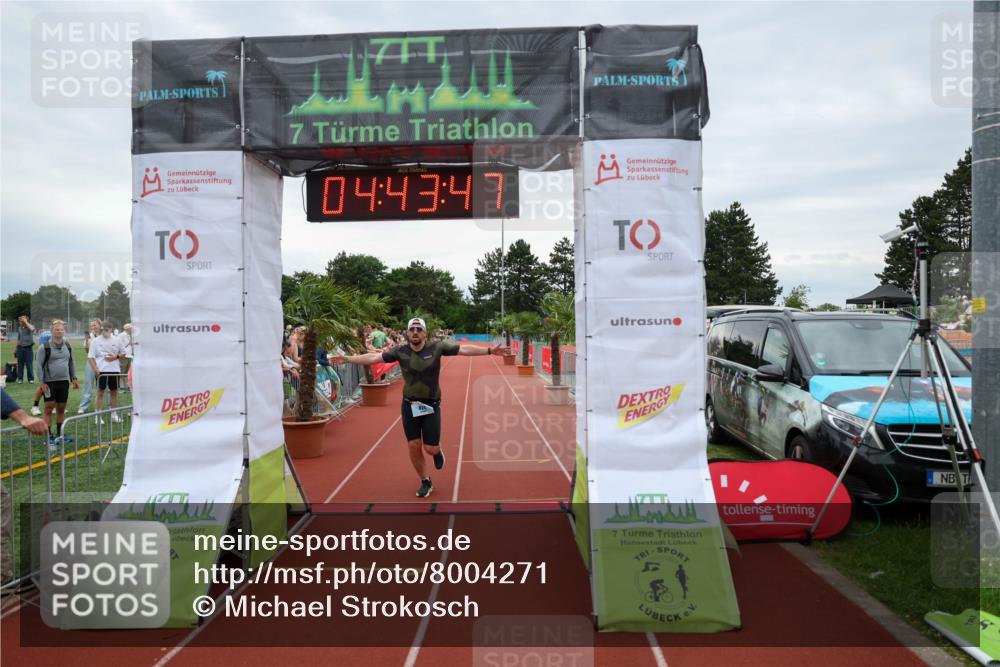 15.06.2025 - 7 Türme Triathlon Michael Strokosch http://msf.ph/oto/8004271 15.06.2025 14:43:47 Ziel 333, 424, 486, 534 meine-sportfotos.de